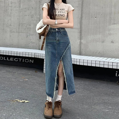 Irregular Slit Denim Long Skirt for Spring and Summer.Casual Design,A Retro,High-waisted A-line Denim Half Body Skirt for Women