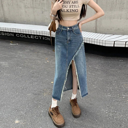 Irregular Slit Denim Long Skirt for Spring and Summer.Casual Design,A Retro,High-waisted A-line Denim Half Body Skirt for Women